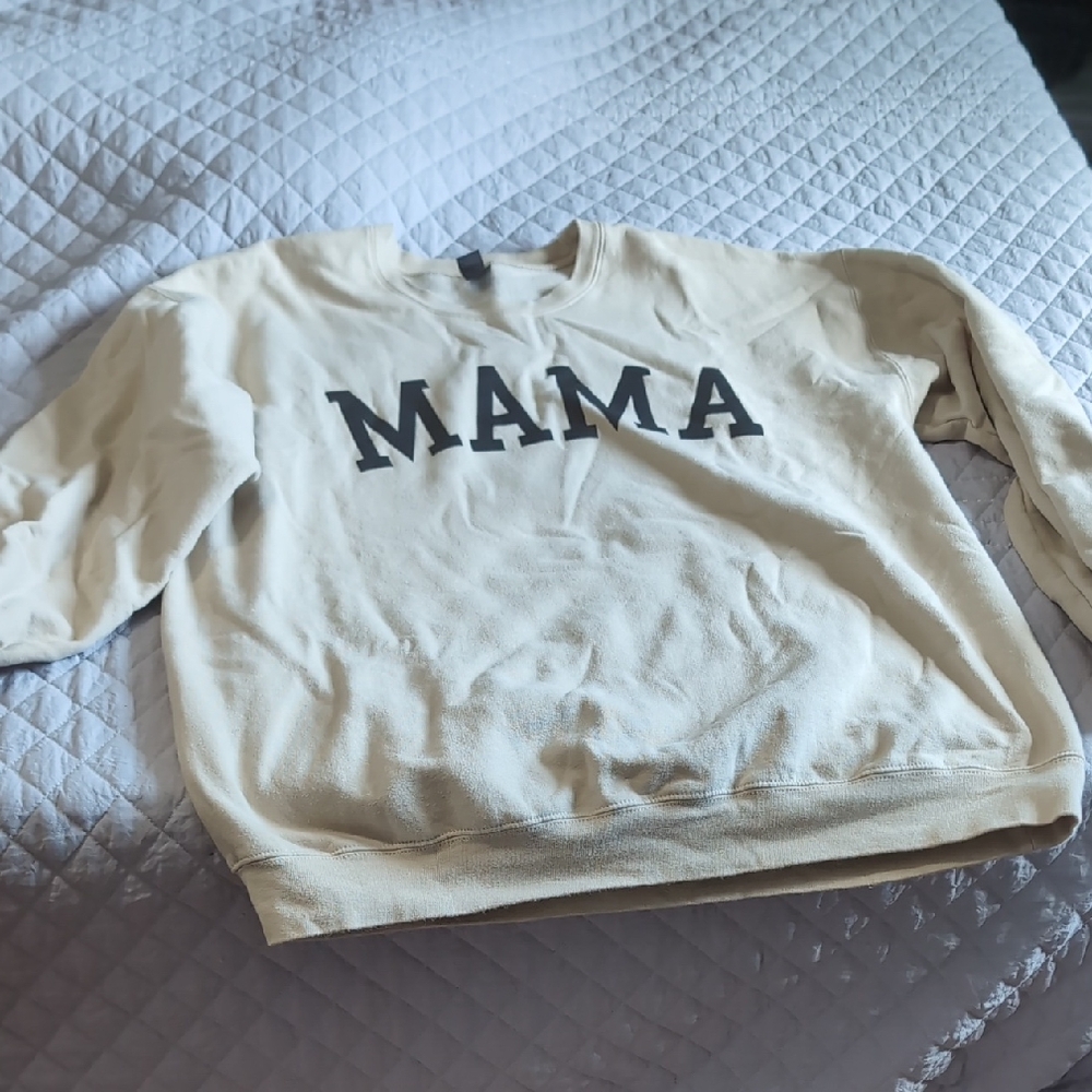 Gildan Beige Sweatshirt